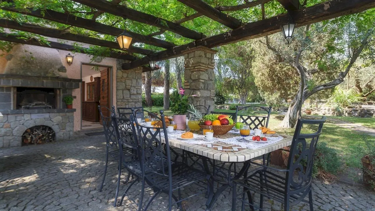 Villa Sylva 6&2, Emma Villas Frattocchie