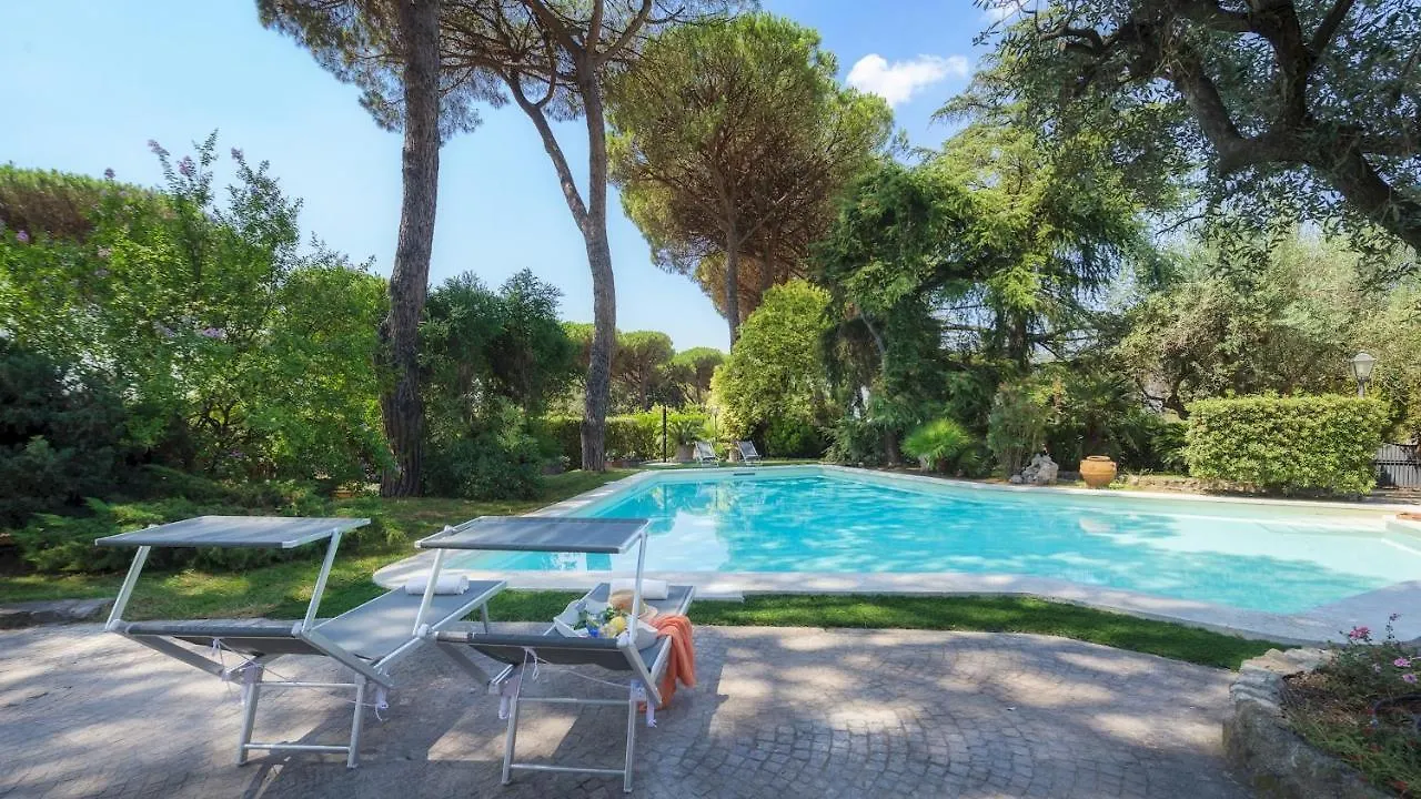 Villa Sylva 6&2, Emma Villas Frattocchie