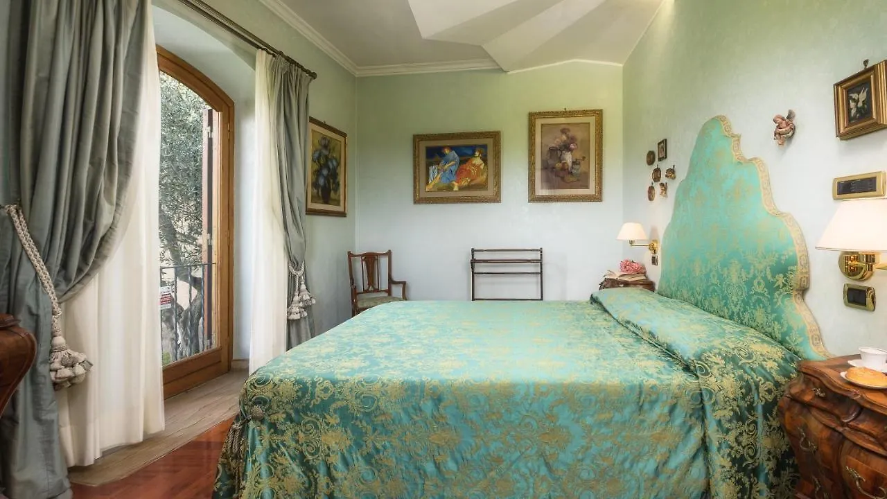 Villa Sylva 6&2, Emma Villas Frattocchie