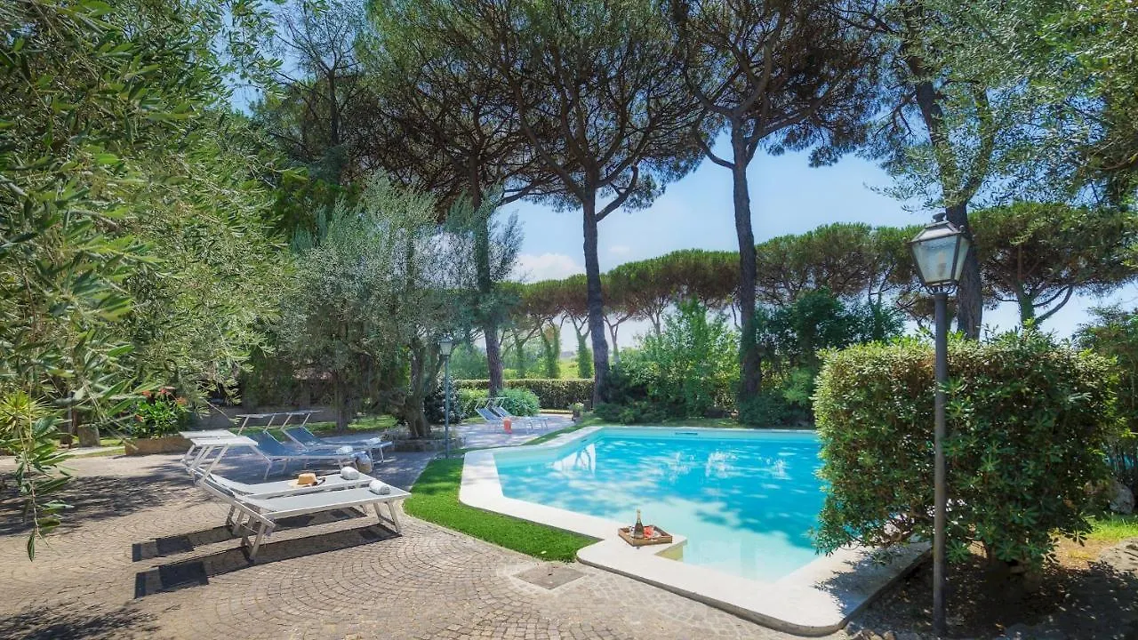 Villa Sylva 6&2, Emma Villas Frattocchie